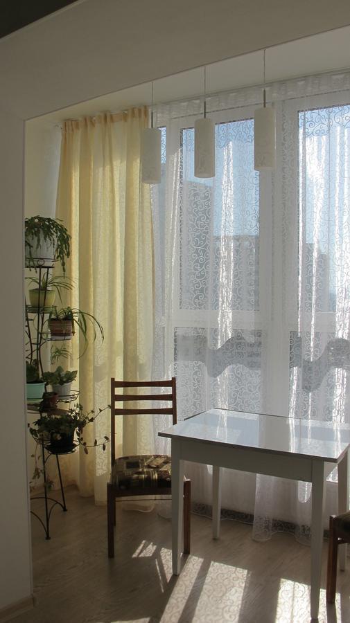 Apartment "Ostrova" Kryschaniwka Exterior foto