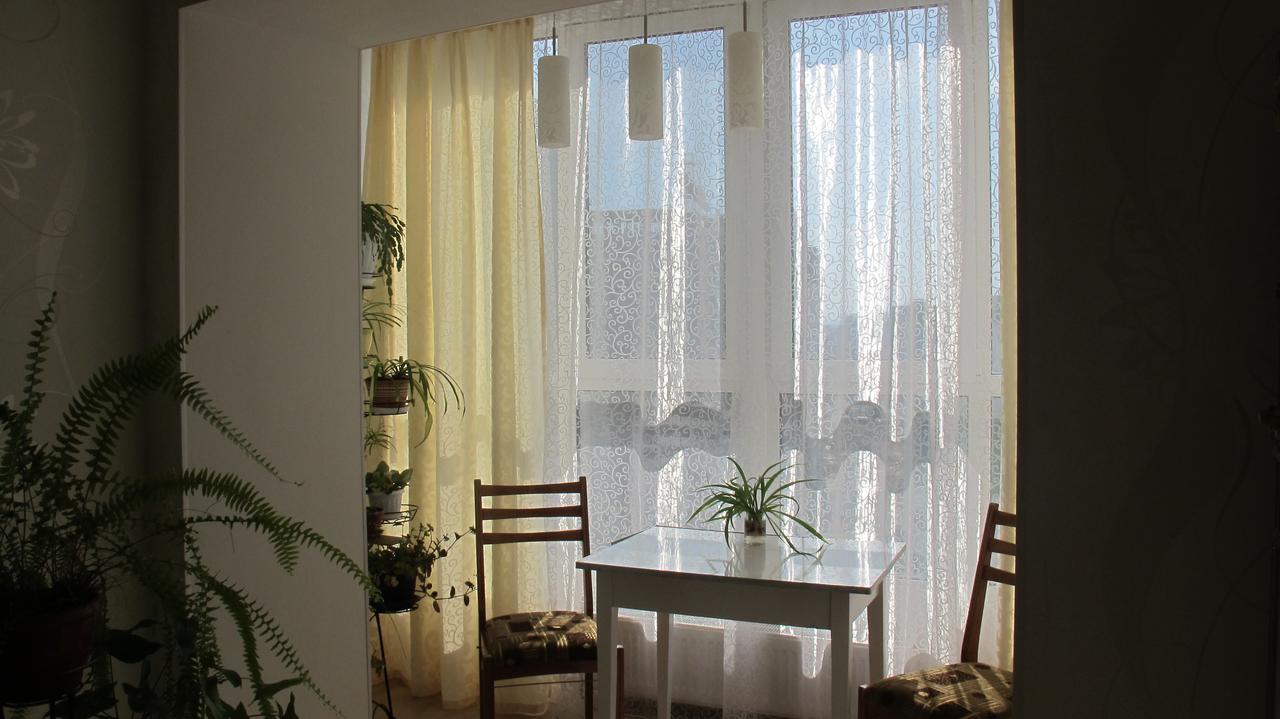 Apartment "Ostrova" Kryschaniwka Exterior foto