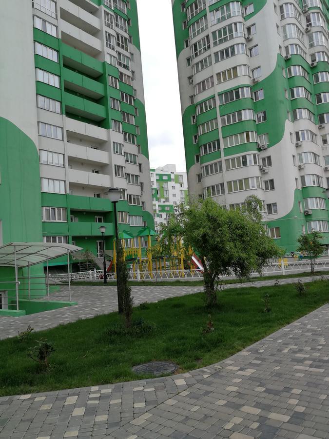 Apartment "Ostrova" Kryschaniwka Exterior foto